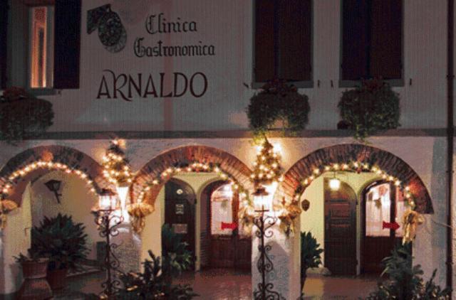 Hotel Arnaldo Aquila D'Oro Рубьера Экстерьер фото